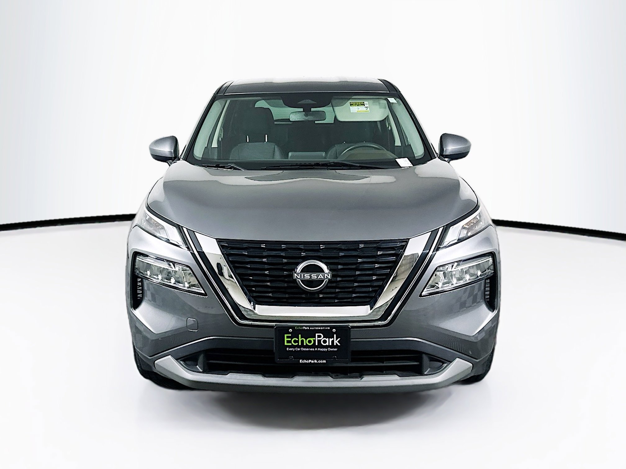 Used 2023 Nissan Rogue SV FWD image 2
