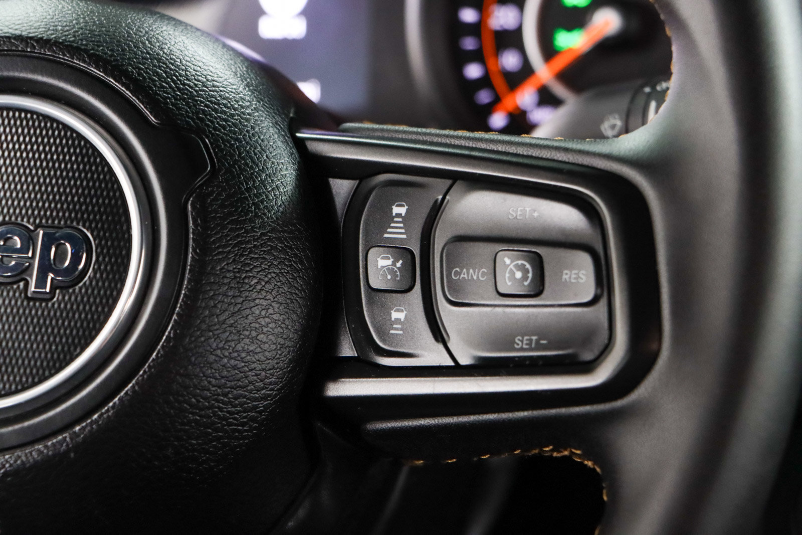 Used 2024 Jeep Wrangler Unlimited Sport image 14