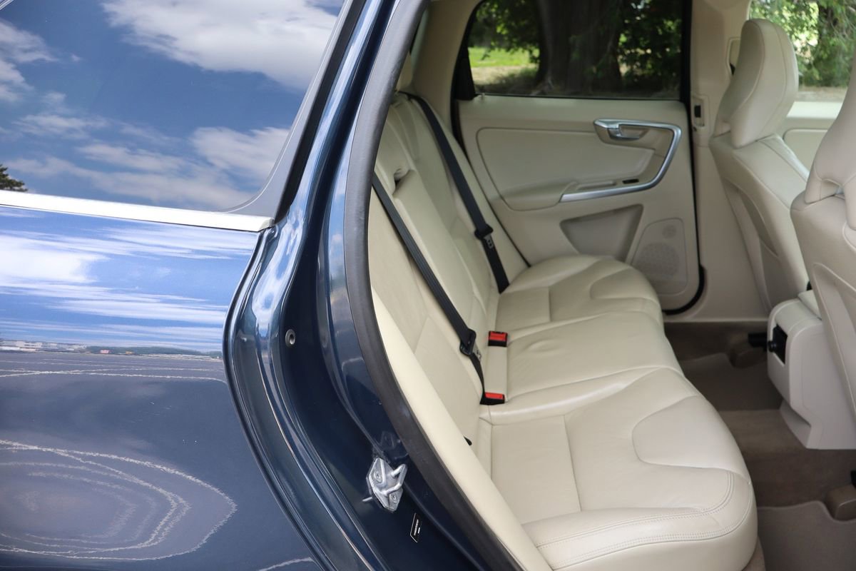 Used 2014 Volvo XC60 3.2 AWD/4WD image 21