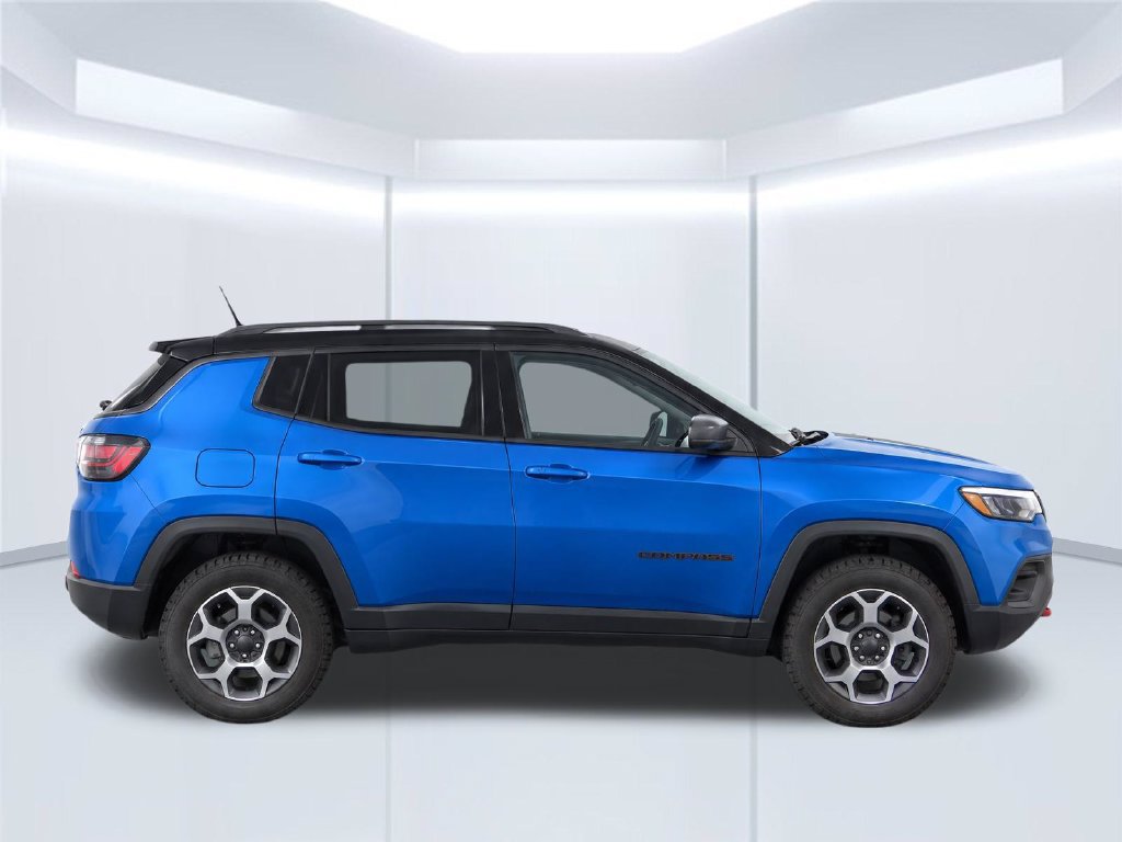 Used 2022 Jeep Compass Trailhawk w/ Trailhawk Elite Group AWD/4WD image 10