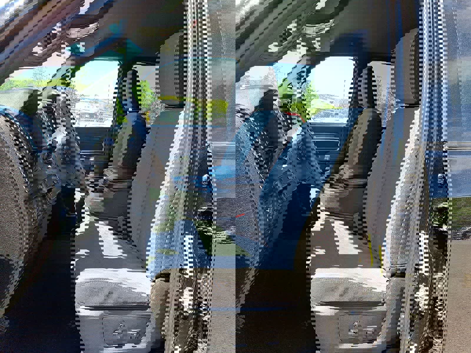 Used 2024 RAM 2500 Big Horn w/ Bed Utility Group AWD/4WD image 24