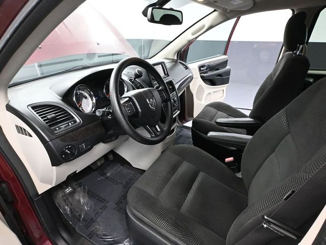 Used 2020 Dodge Grand Caravan SE w/ UConnect Hands-Free Group FWD image 20