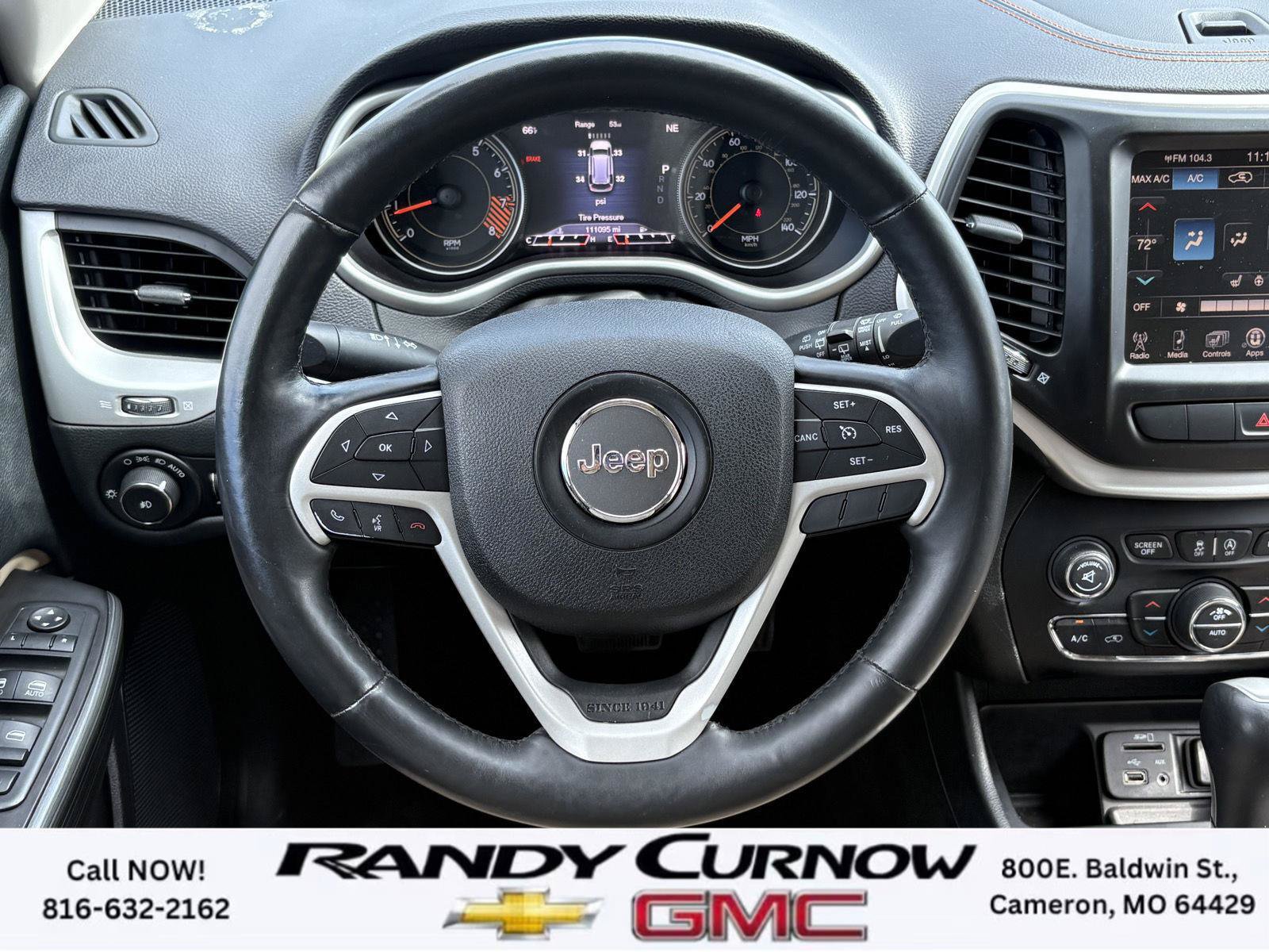 Used 2015 Jeep Cherokee Limited w/ Luxury Group FWD image 20