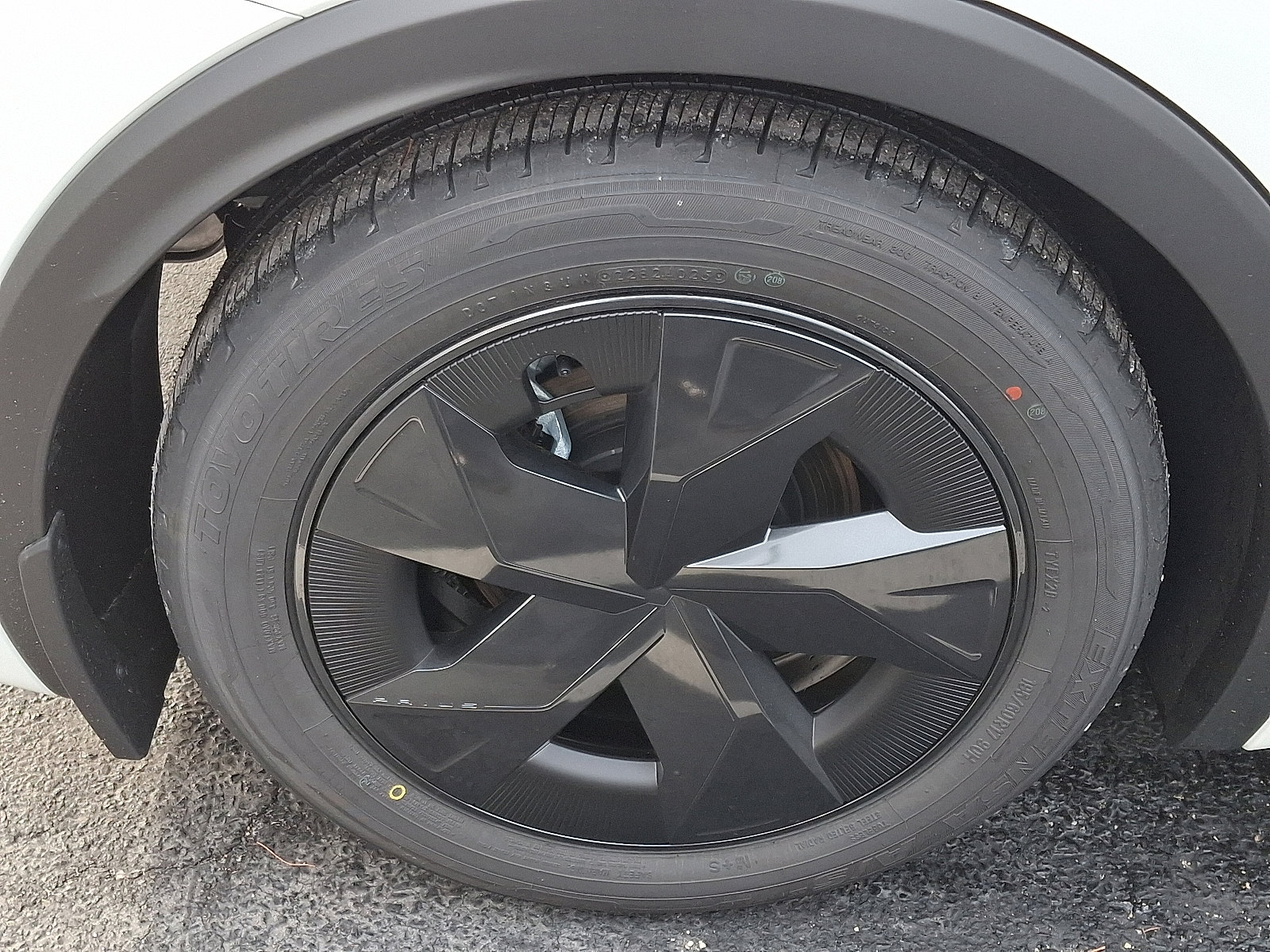 New 2026 Toyota Prius LE image 5