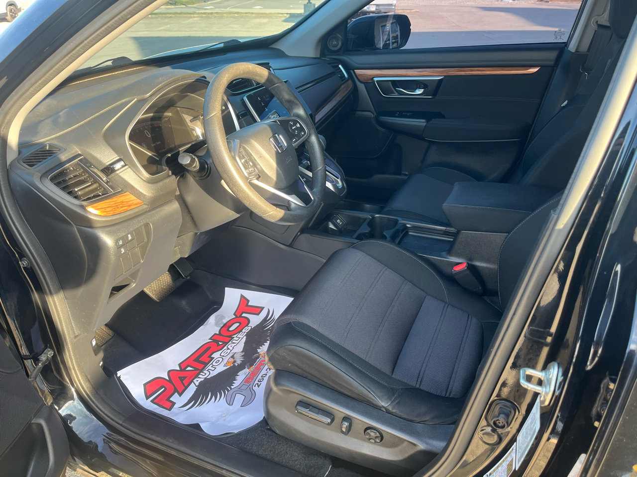 Used 2019 Honda CR-V EX image 7