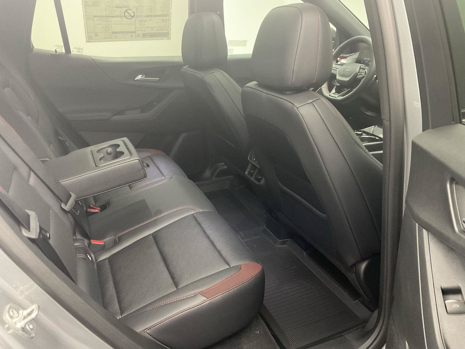 New 2027 Chevrolet Equinox RS w/ Safety and Technology Package AWD/4WD image 27