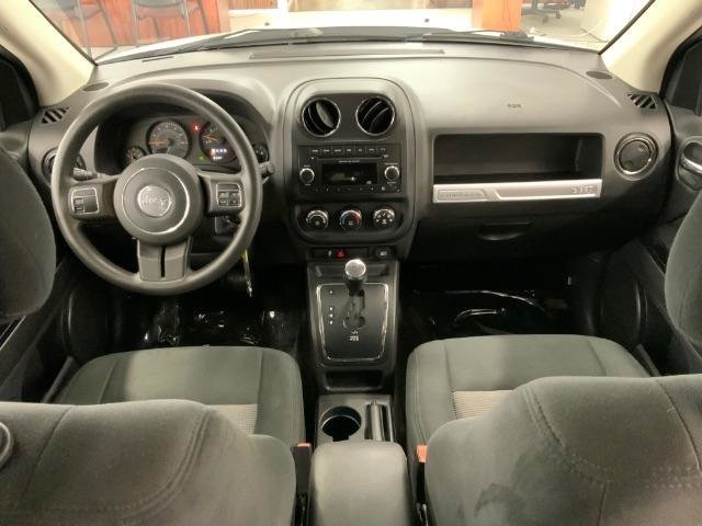 Used 2015 Jeep Compass Sport w/ Power Value Group AWD/4WD image 8