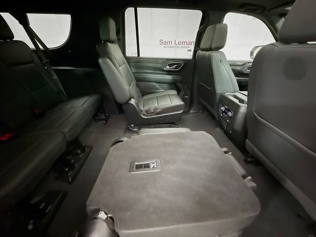 Used 2022 Chevrolet Suburban Z71 w/ Z71 Off-Road Package AWD/4WD image 32