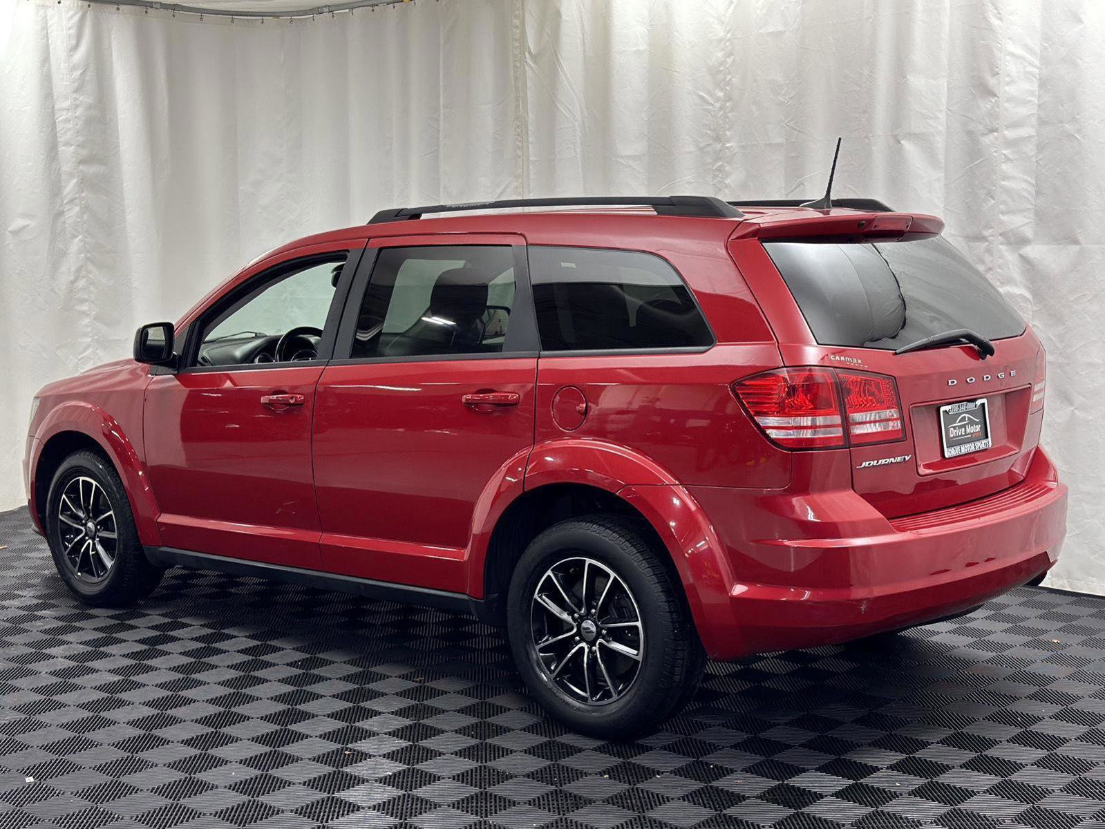 Used 2018 Dodge Journey SE w/ Connectivity Group image 6