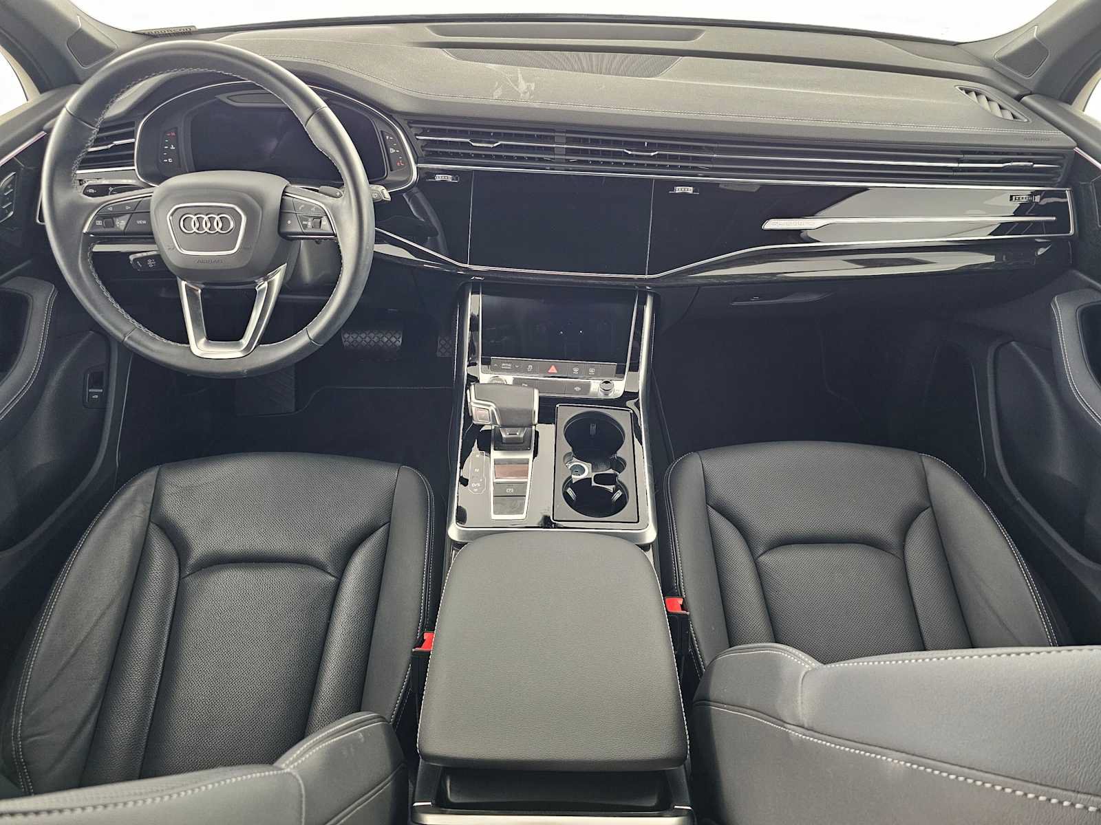 Used 2025 Audi Q7 3.0T Premium Plus w/ Premium Plus Package AWD/4WD image 18