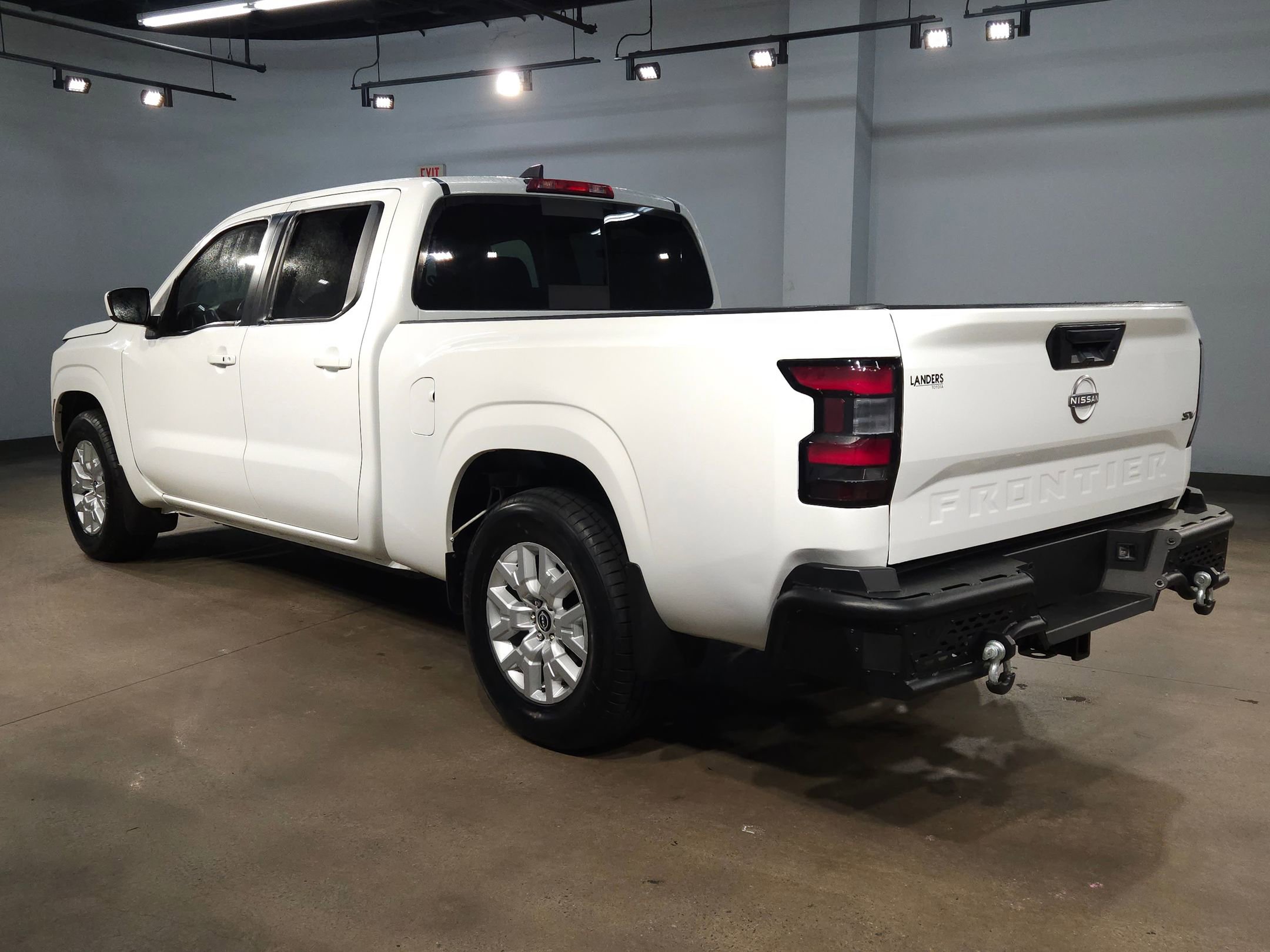 Used 2024 Nissan Frontier SV w/ Technology Package image 5