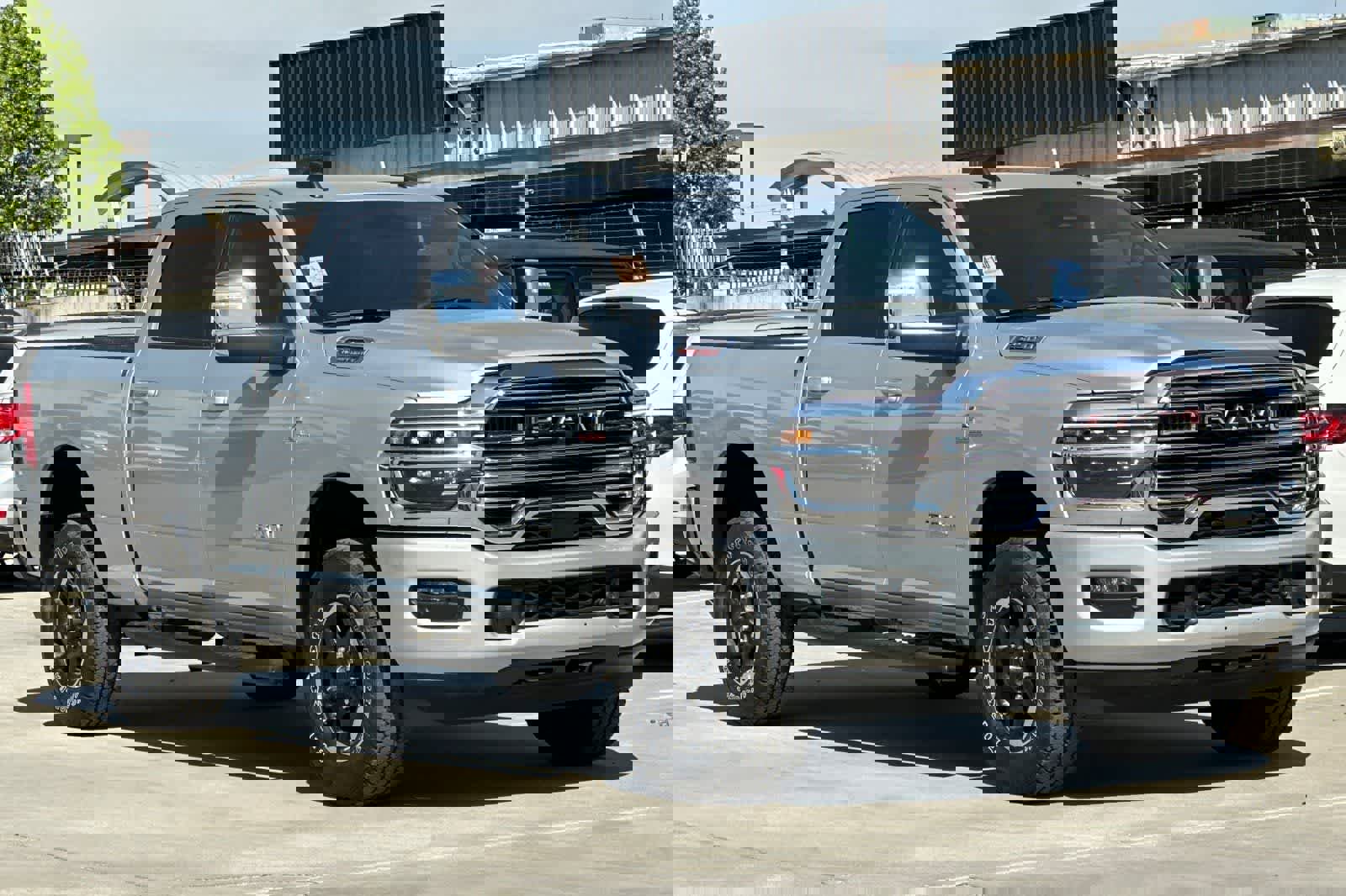 Used 2026 RAM 2500 Laramie image 10