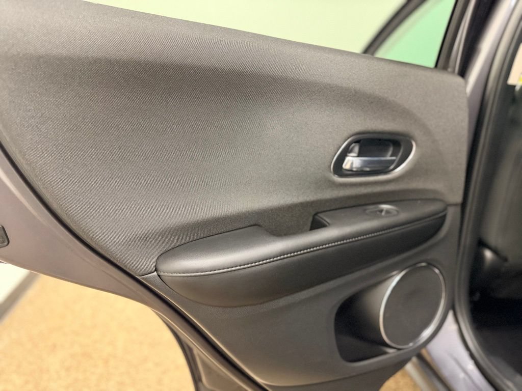 Used 2022 Honda HR-V EX image 22