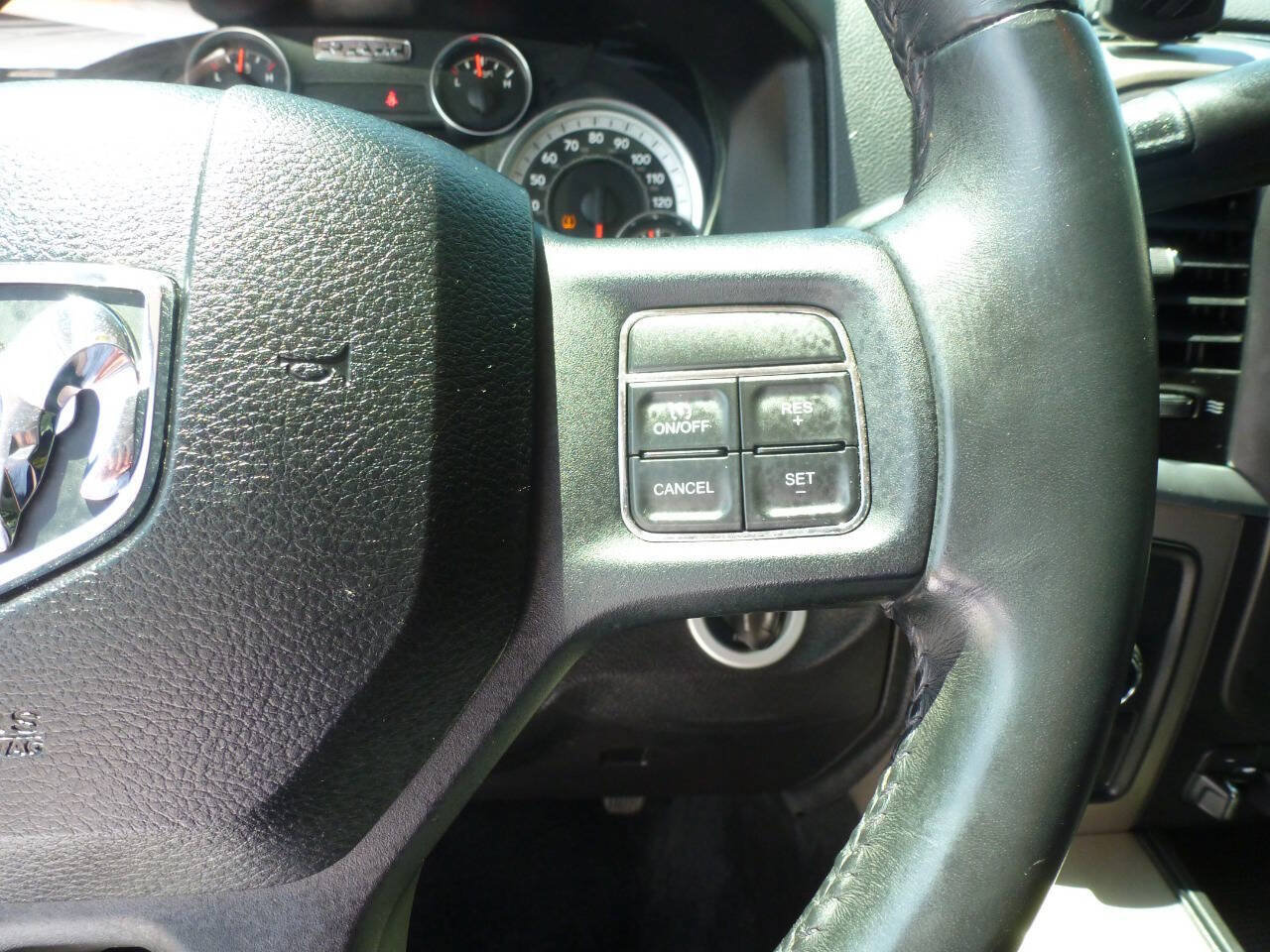 Used 2014 RAM 2500 Outdoorsman AWD/4WD image 24