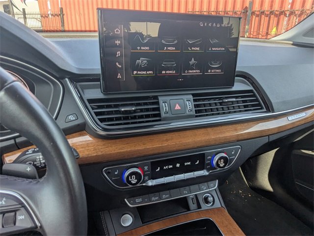 Used 2023 Audi Q5 2.0T Premium Plus image 26