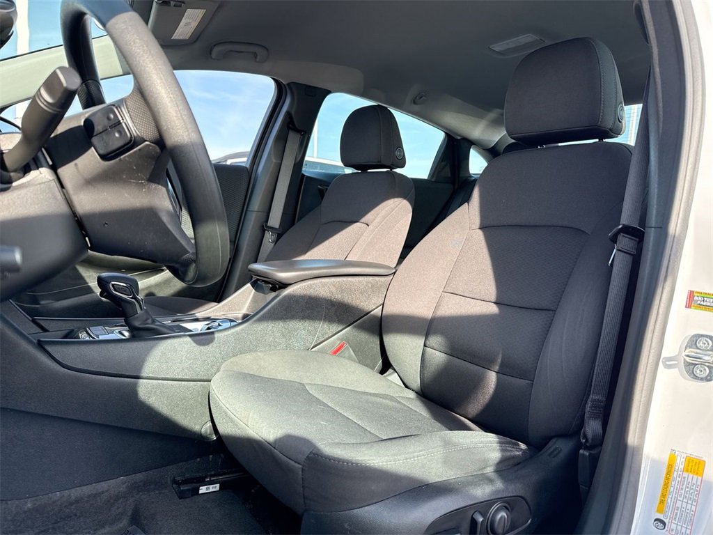 Used 2023 Chevrolet Malibu LS w/ Driver Confidence Package image 11