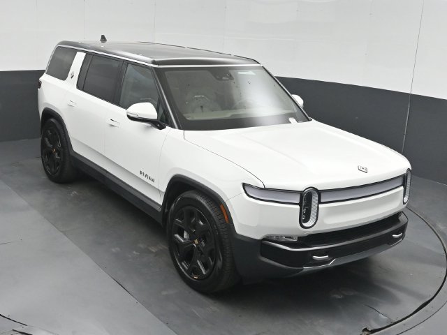 Used 2023 Rivian R1S Adventure Dual AWD/4WD image 45