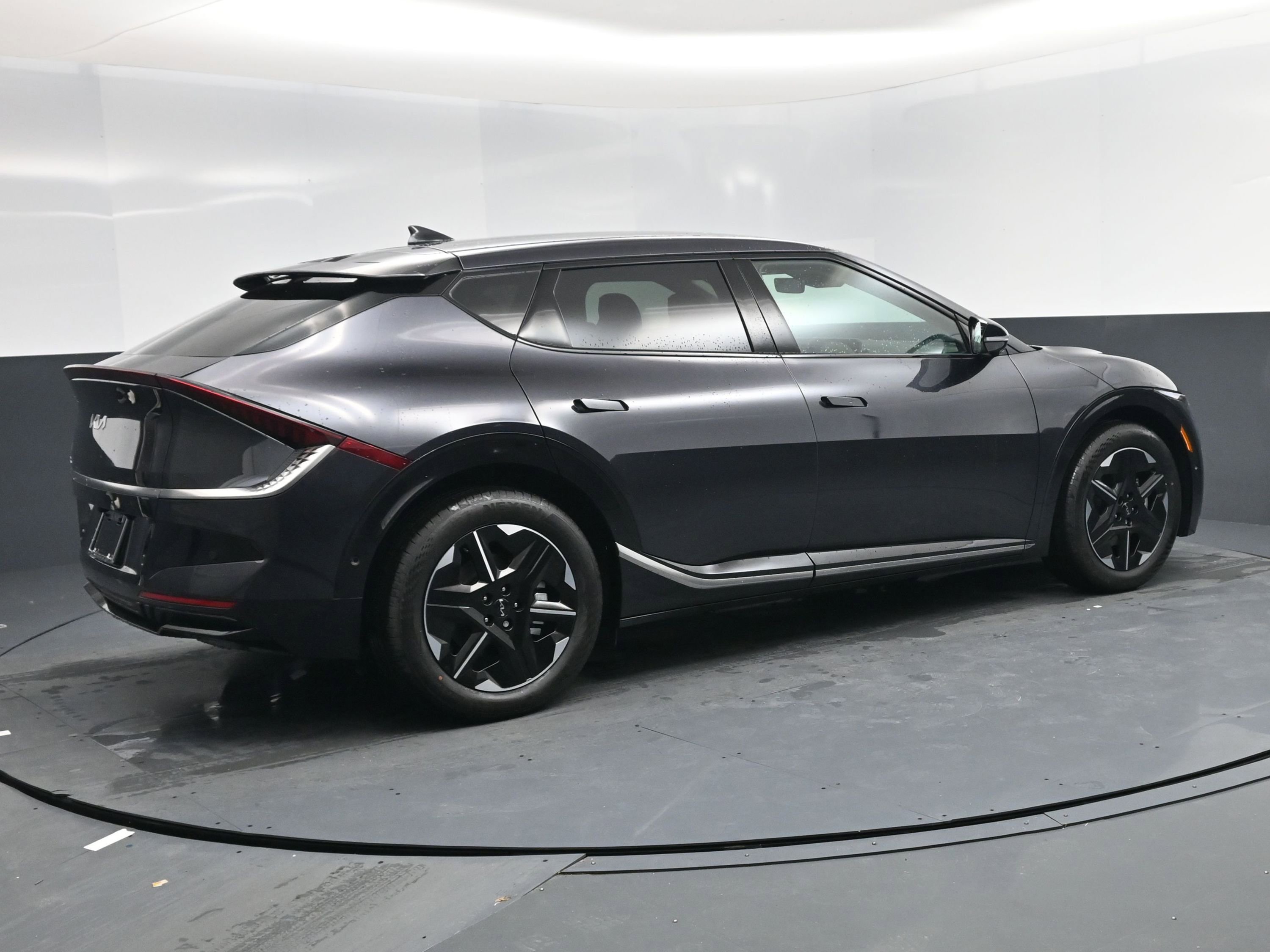 New 2025 Kia EV6 Wind image 4