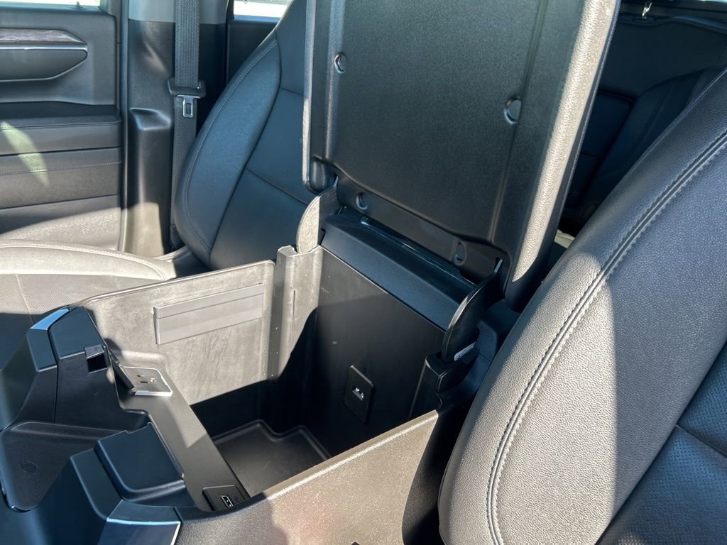 Used 2024 Chevrolet Silverado 2500 LTZ w/ LTZ Plus Package image 21