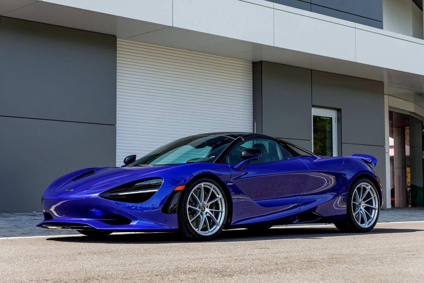 New 2026 McLaren 750S Spider RWD image 4