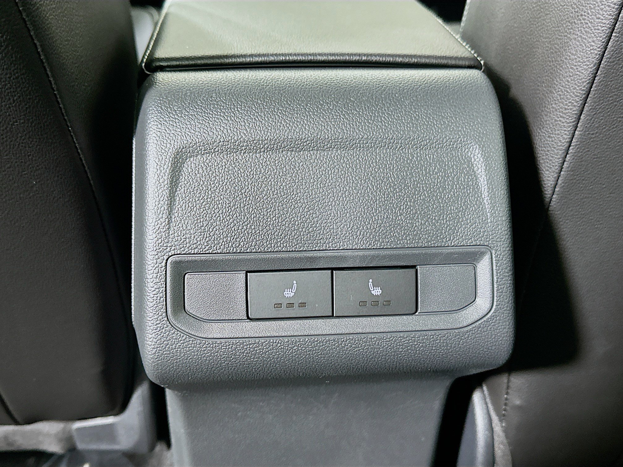New 2026 Volkswagen Jetta SEL FWD image 25