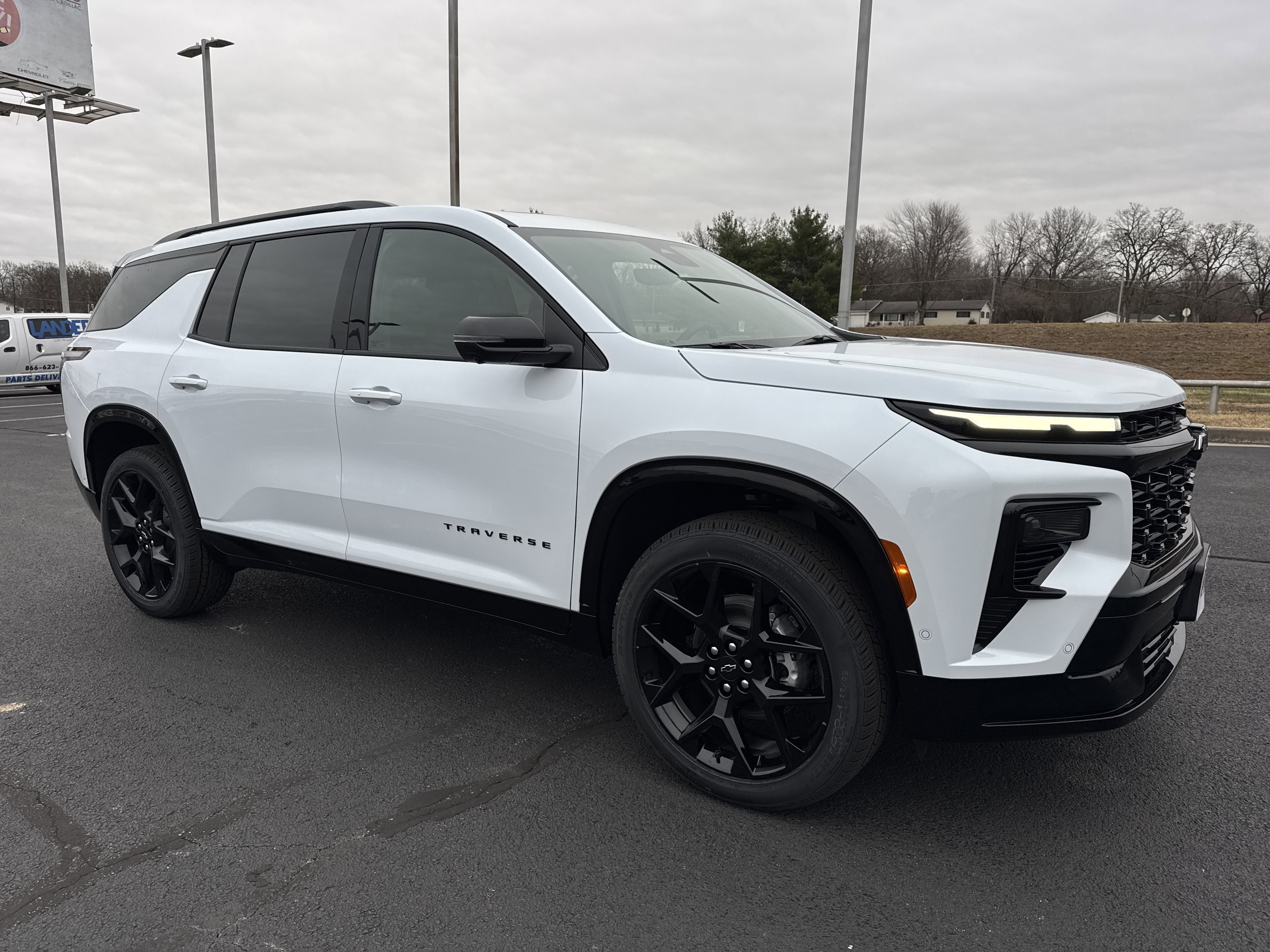 New 2026 Chevrolet Traverse RS image 4