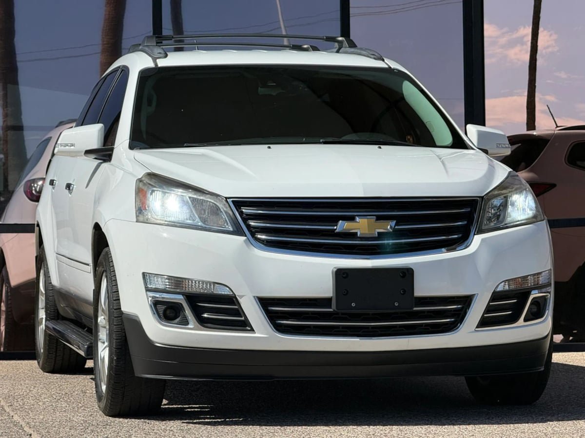 Used 2016 Chevrolet Traverse LTZ w/ LPO, 'HIT The Road' Package FWD image 18
