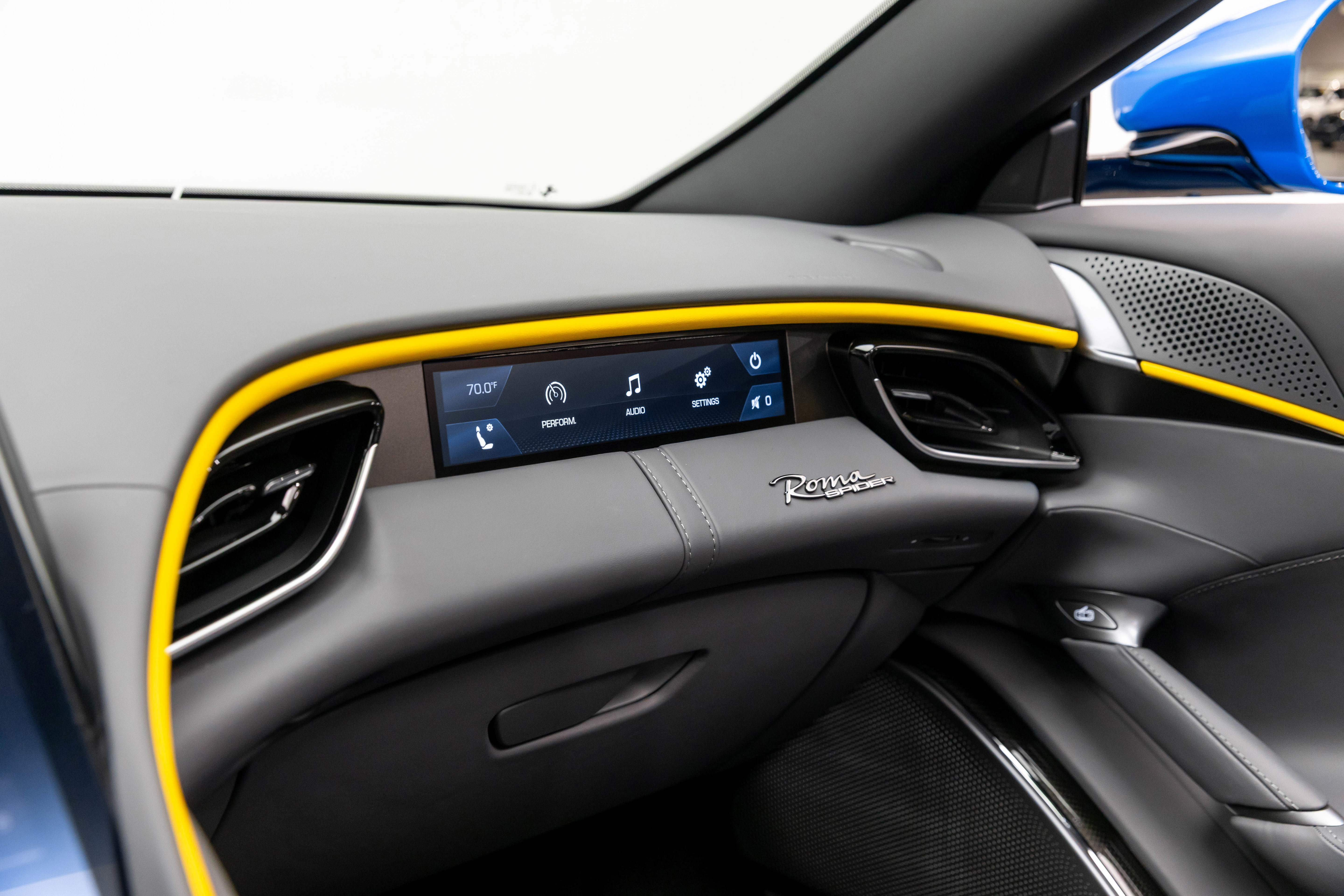 Certified 2025 Ferrari Roma Spider image 40