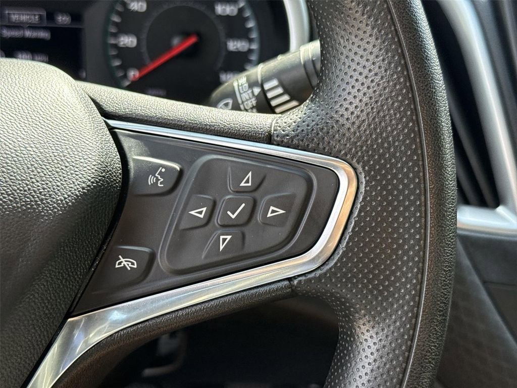 Used 2025 Chevrolet Malibu LT FWD image 34