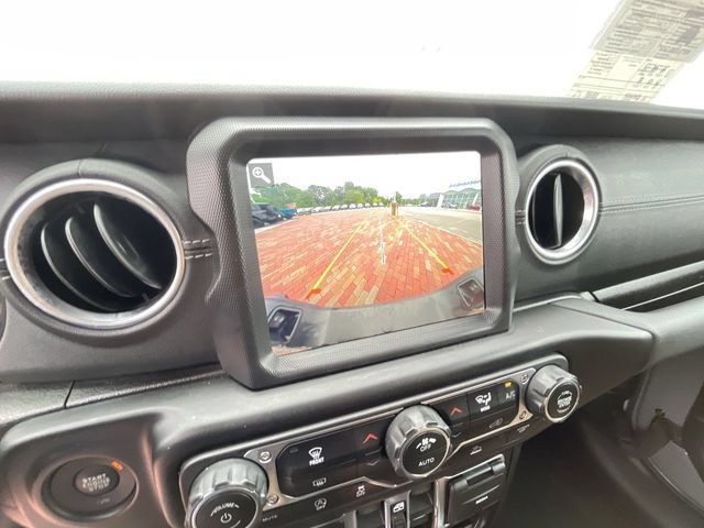 Used 2022 Jeep Gladiator Overland w/ Popular Equipment Package AWD/4WD image 21