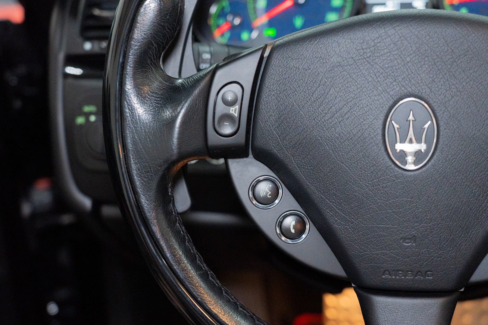 Used 2014 Maserati GranTurismo Sport RWD image 32