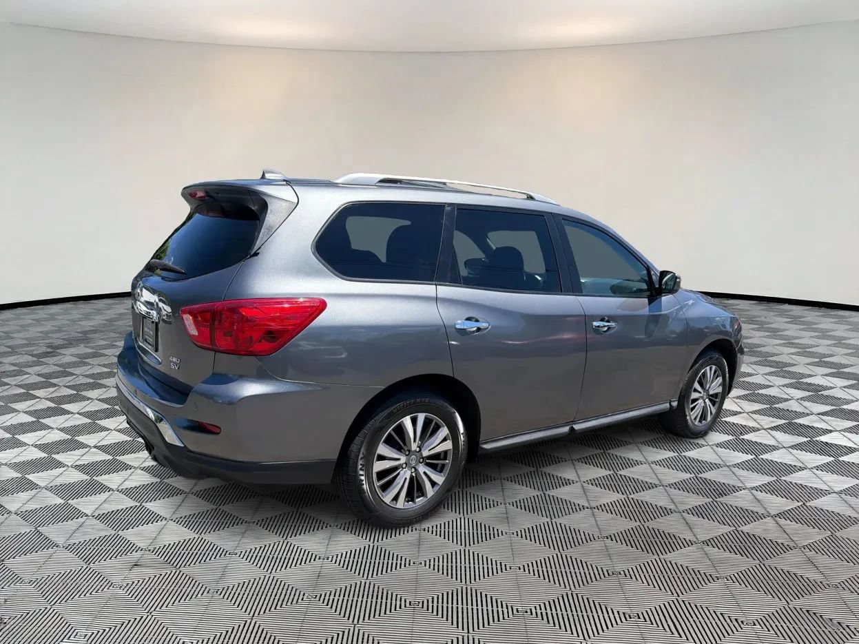 Used 2019 Nissan Pathfinder SV w/ SV Tech Package AWD/4WD image 7