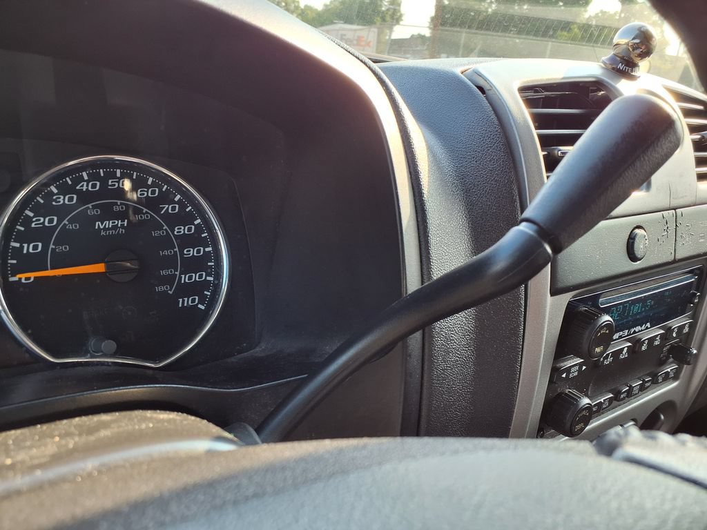 Used 2012 Chevrolet Colorado LT RWD image 25