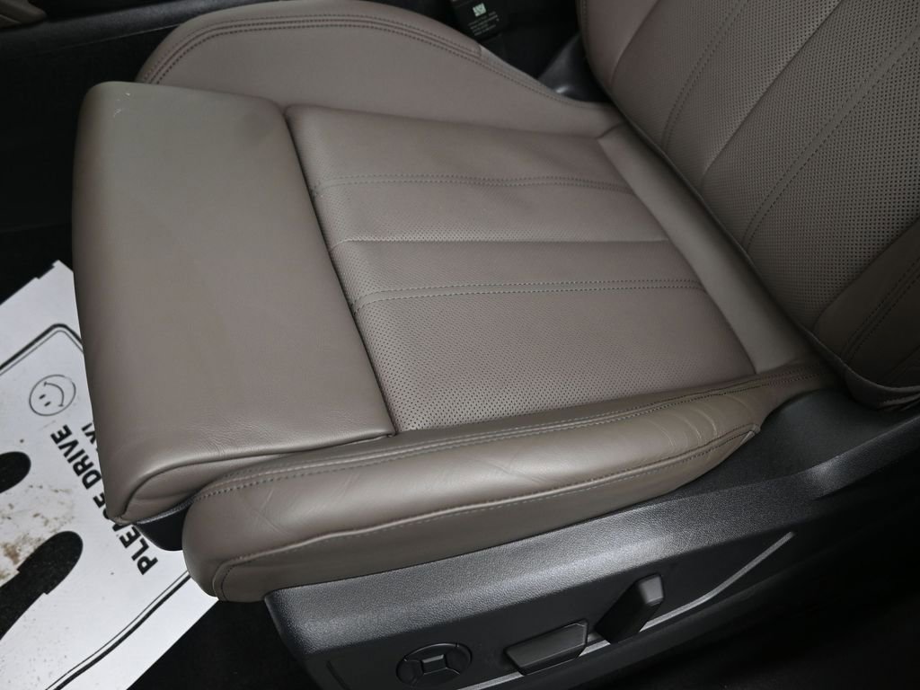 Certified 2025 Audi Q5 Premium Plus w/ Premium Plus image 22
