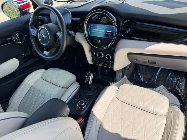 Used 2024 MINI Cooper SE FWD image 28