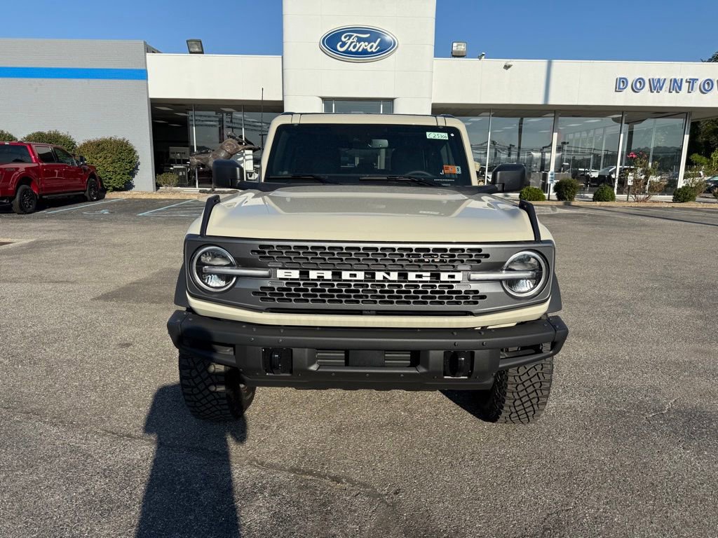 New 2025 Ford Bronco Badlands AWD/4WD image 2