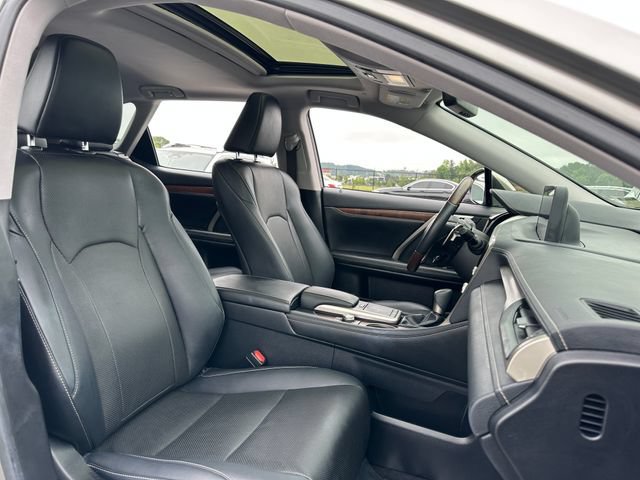 Used 2020 Lexus RX 350L FWD w/ Premium Package image 32