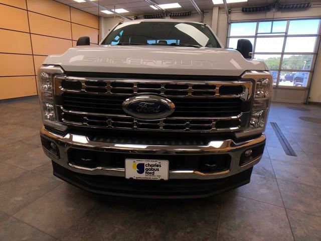 Used 2024 Ford F250 XLT image 2