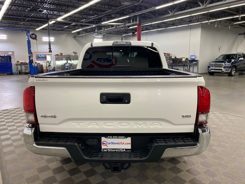 Used 2019 Toyota Tacoma SR5 image 9