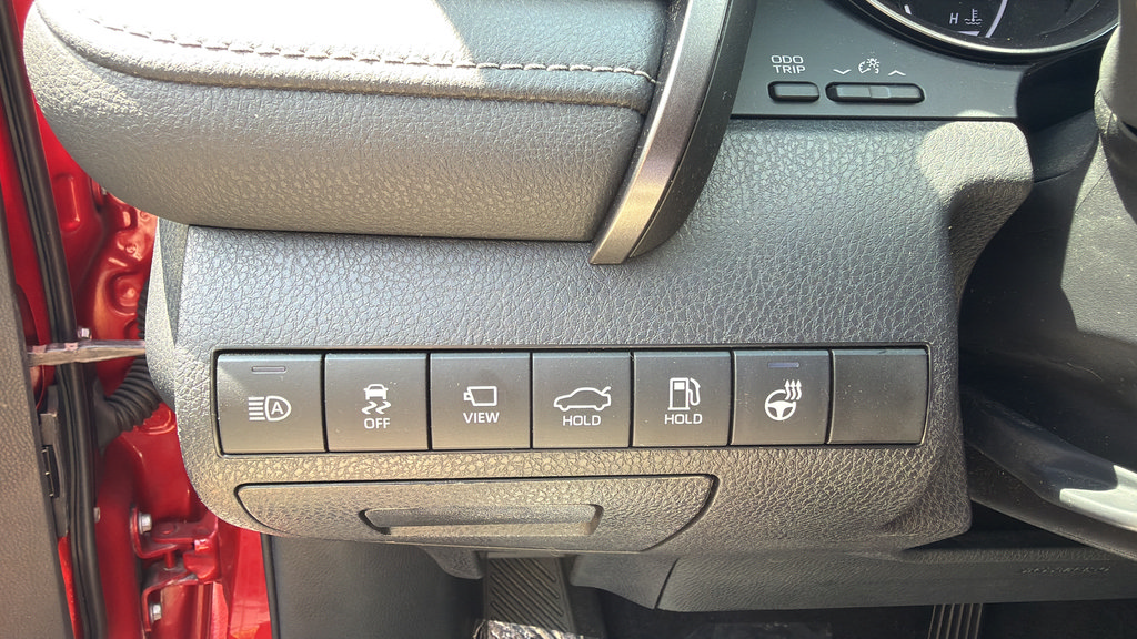 Used 2022 Toyota Camry XSE w/ Navigation Upgrade Package FWD image 17