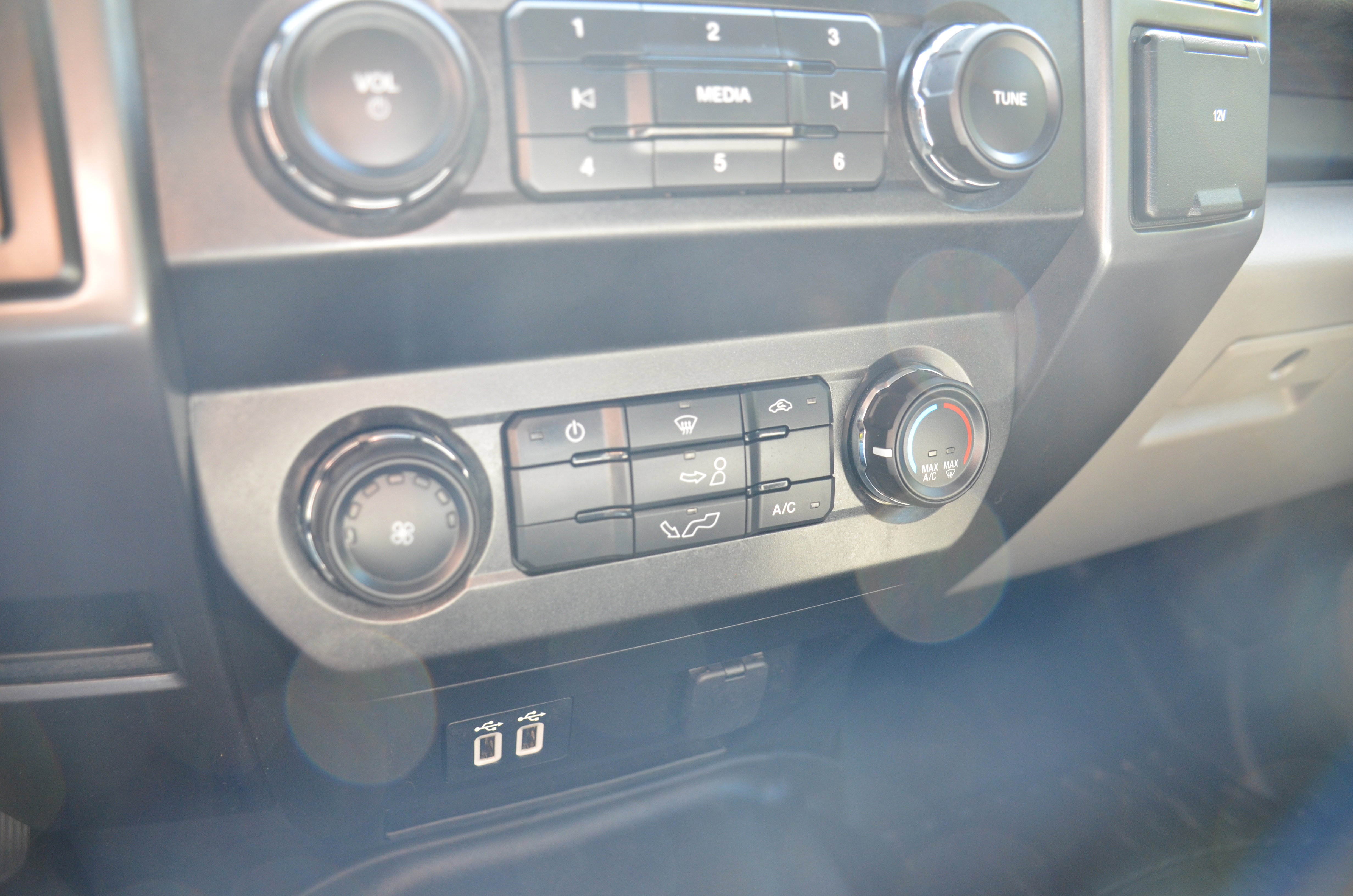 Used 2019 Ford F150 XLT AWD/4WD image 42