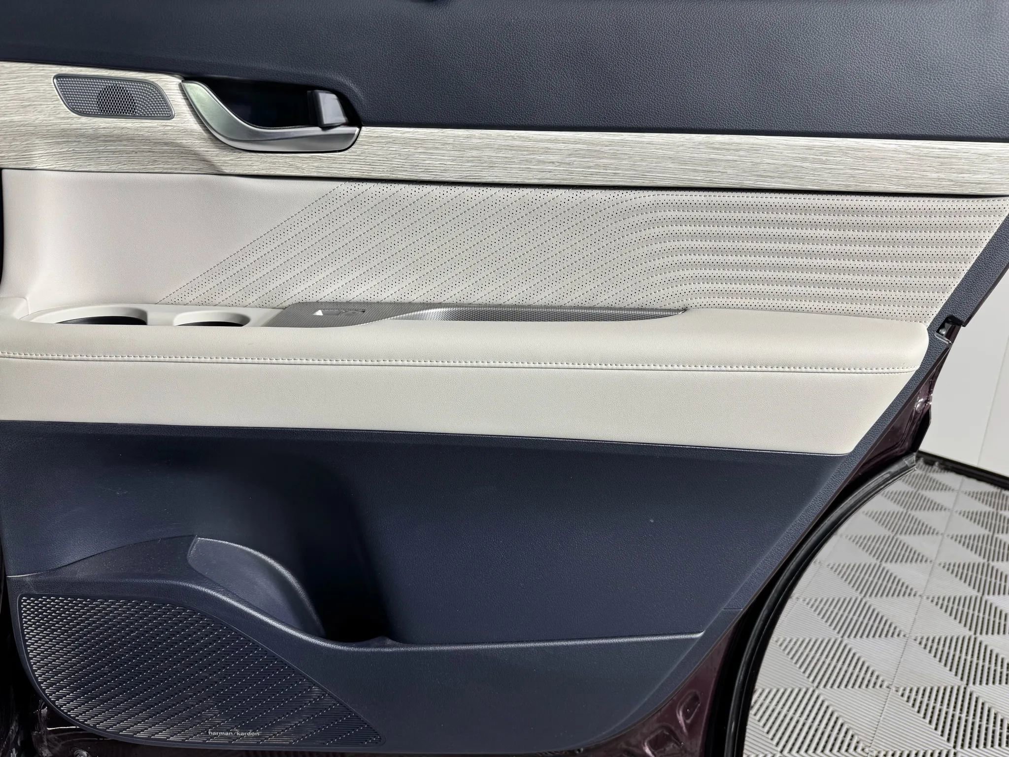 Used 2023 Hyundai Palisade Calligraphy w/ Cargo Package image 49