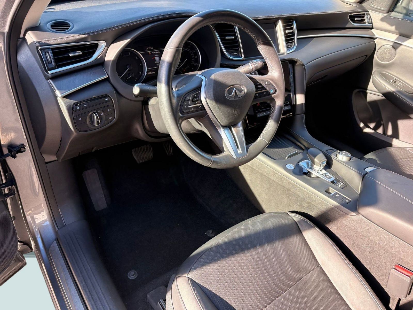 Used 2022 INFINITI QX50 Luxe image 4