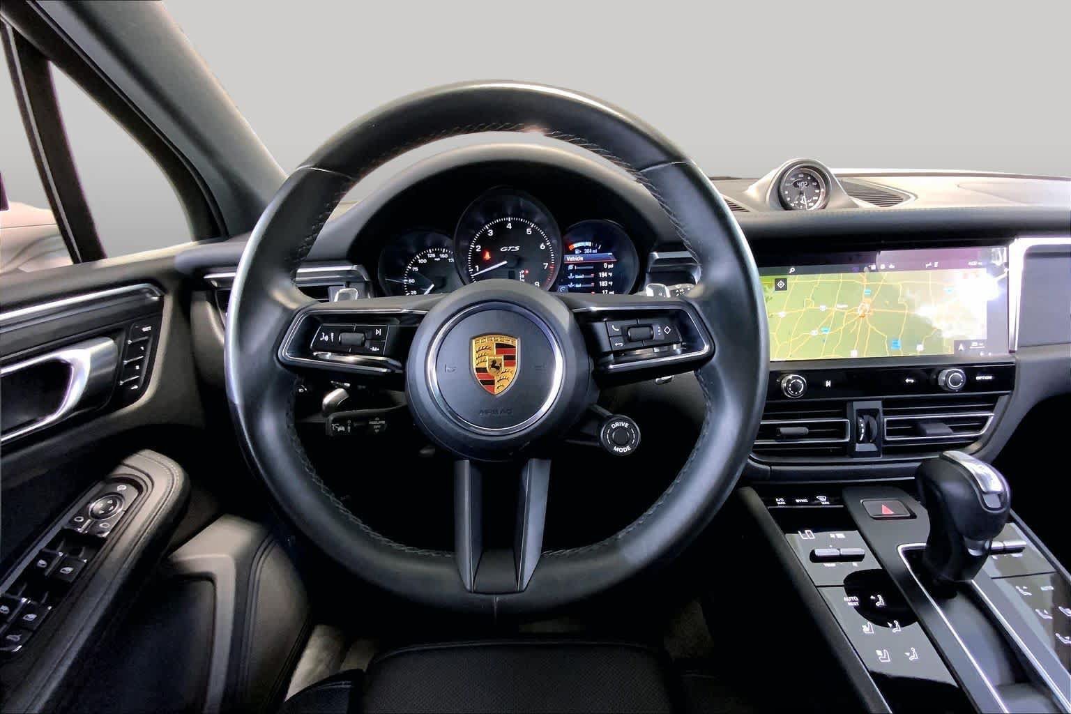 Used 2022 Porsche Macan GTS AWD/4WD image 5