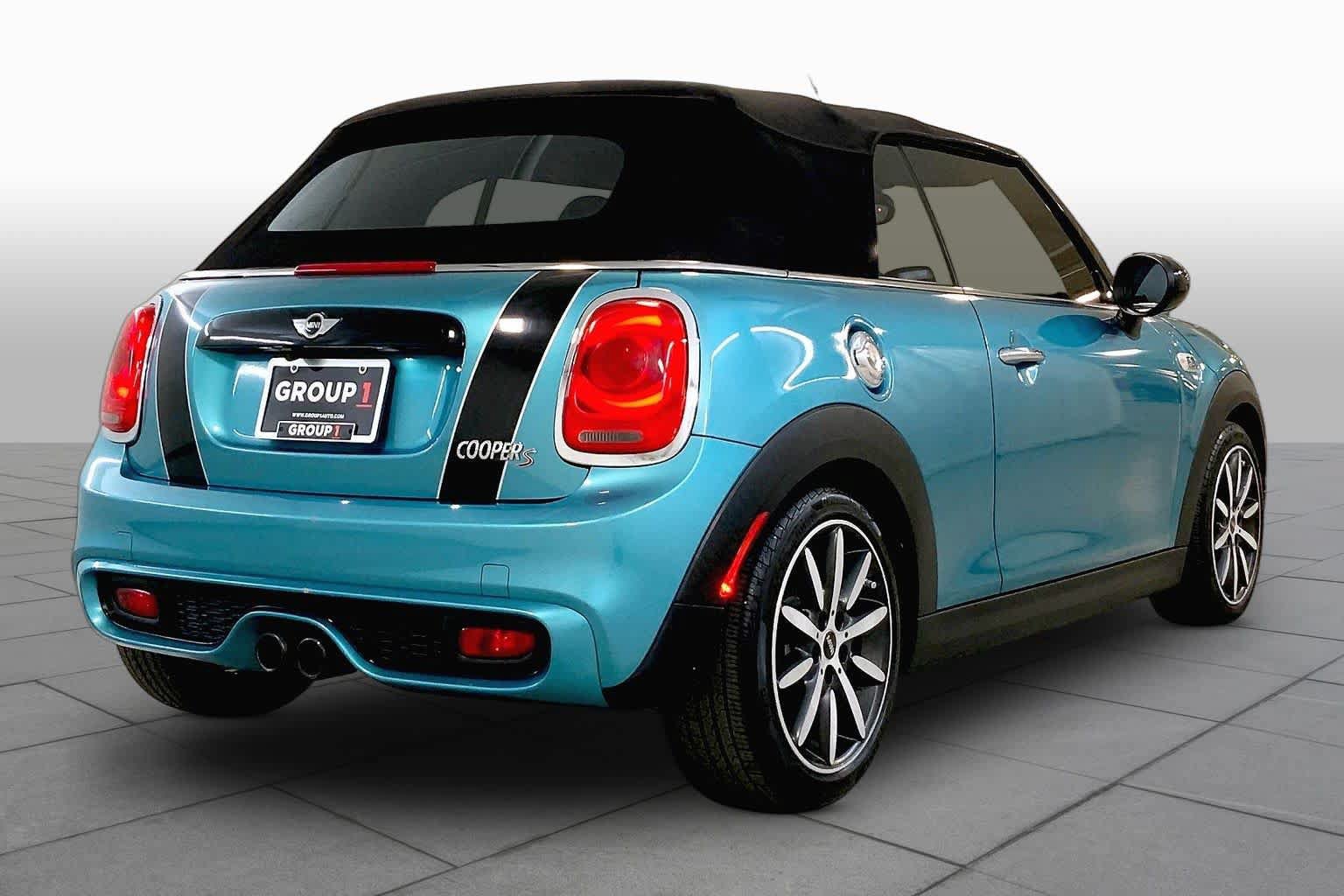 Used 2017 MINI Cooper S FWD image 12