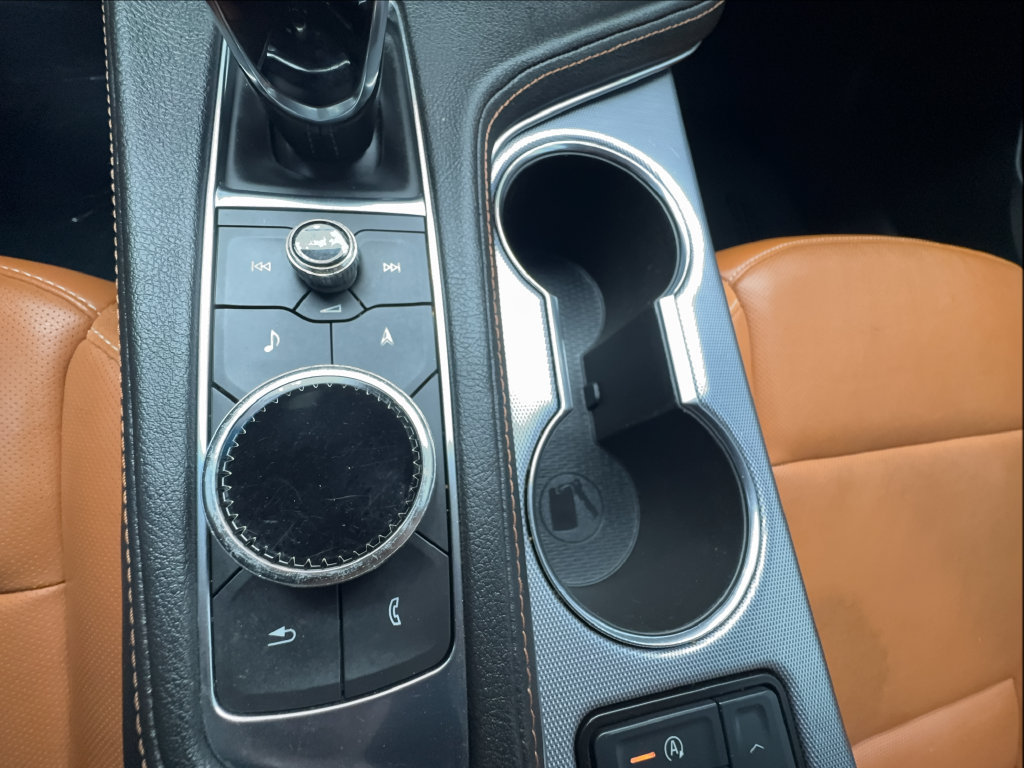 Used 2020 Cadillac CT4 Premium Luxury AWD/4WD image 46
