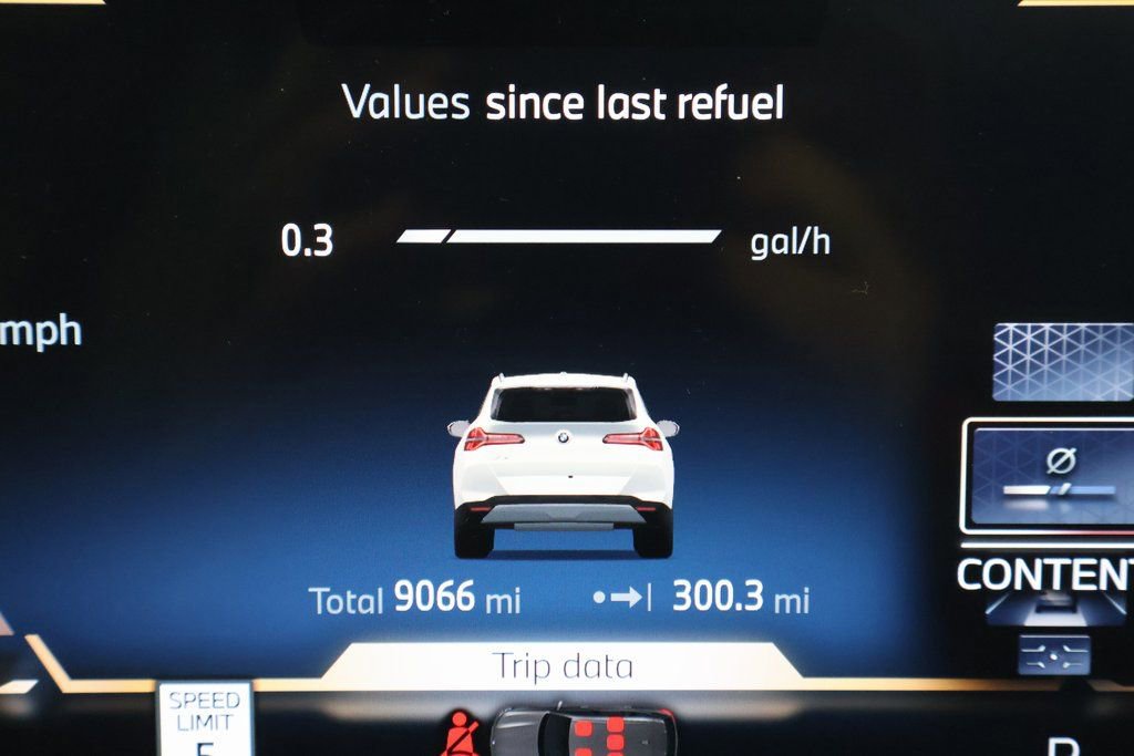 Used 2025 BMW X3 xDrive30i w/ Premium Package image 17