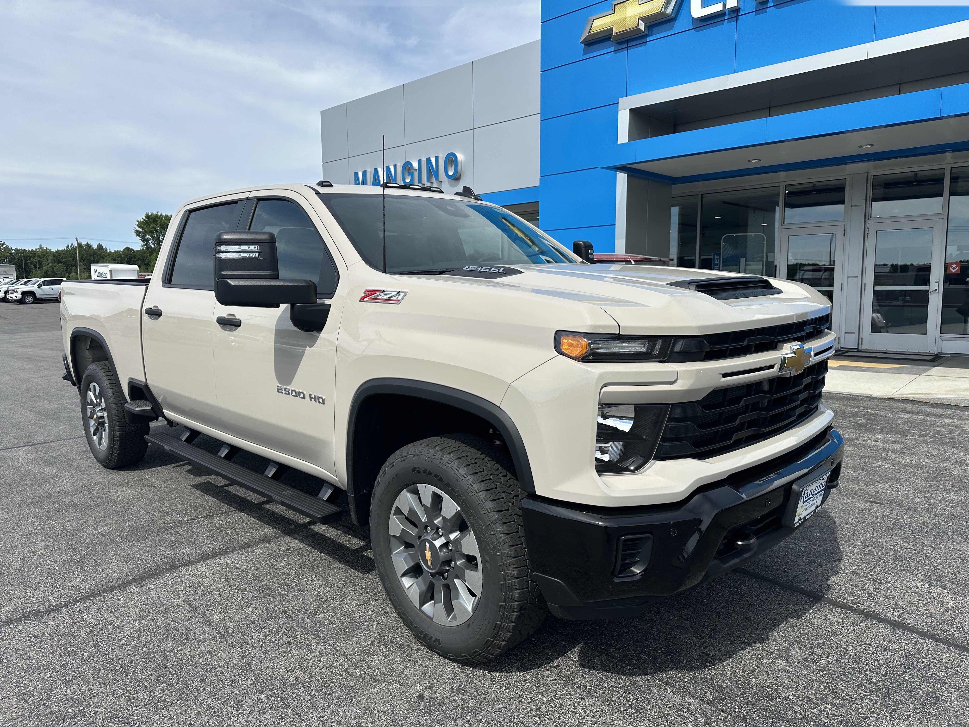 New 2026 Chevrolet Silverado 2500 Custom w/ Custom Value Package AWD/4WD image 2
