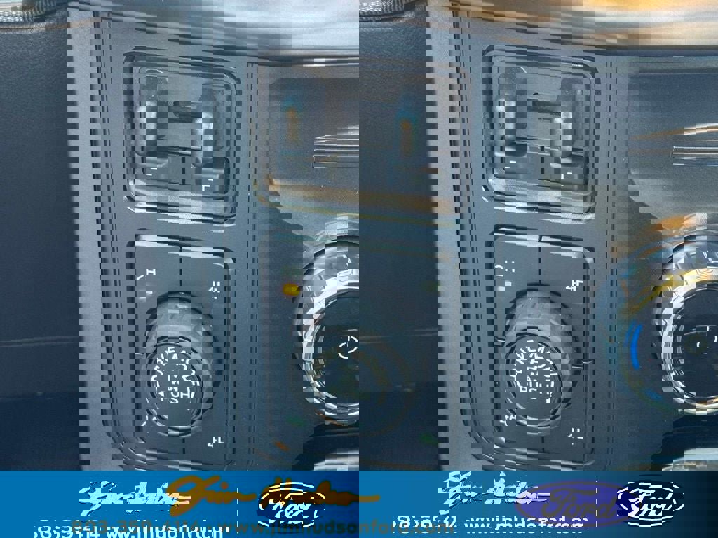 New 2025 Ford F150 Lariat w/ Equipment Group 501A Mid image 31