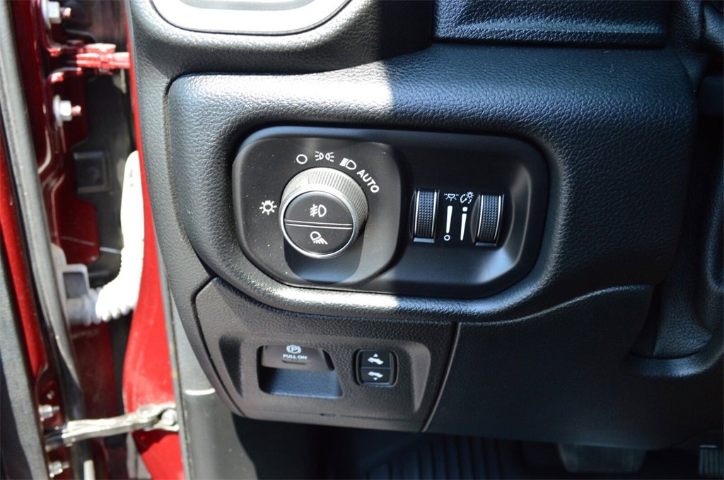 Used 2021 RAM 1500 Laramie w/ Sport Appearance Package image 27